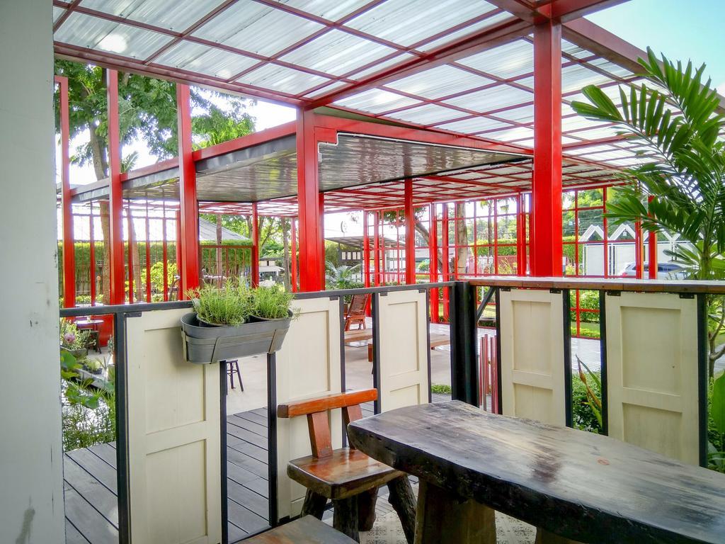 Nyth Hotel - Laemchabang Ban Laem Chabang Εξωτερικό φωτογραφία